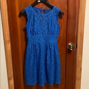 Women’s lace a-line dress